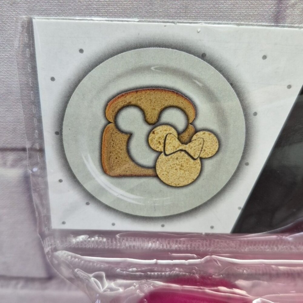 Disney Mickey & Minnie Mouse Plastic Fun Shape Bread Crust Cutter, Lot Of 2 - Picture 5 of 7